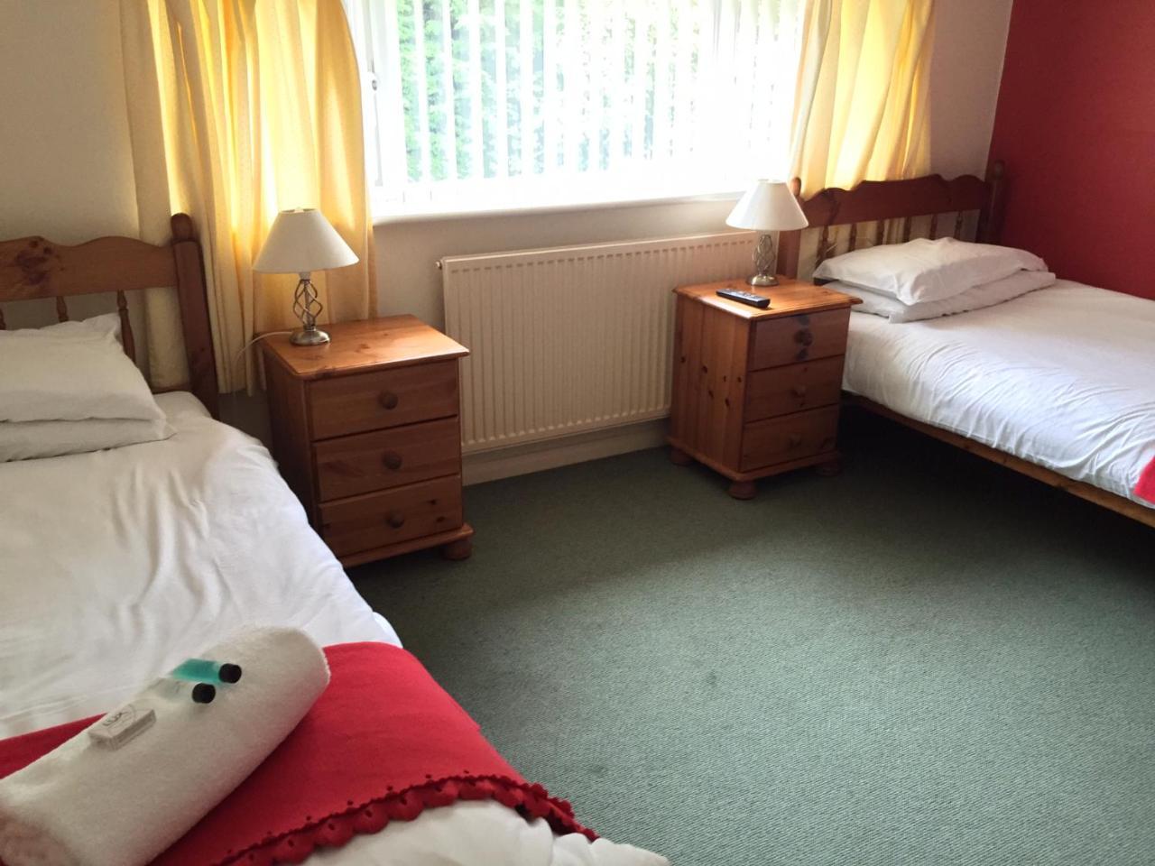 Red Lion Accommodation アビンドン エクステリア 写真